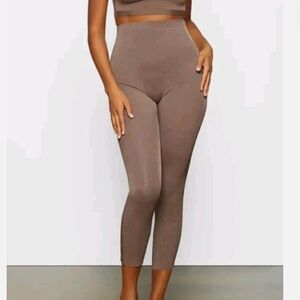 SKIMS Jasper Sheer Sculpt Low Back Leggings 4X